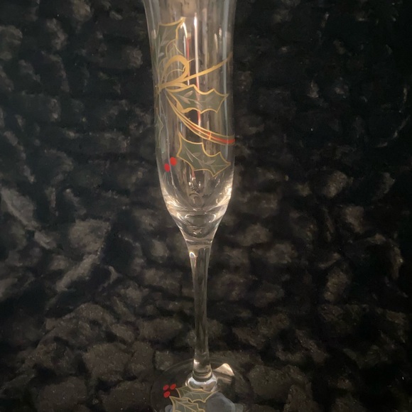 Lenox Holiday Spirt flutes - Picture 2 of 5